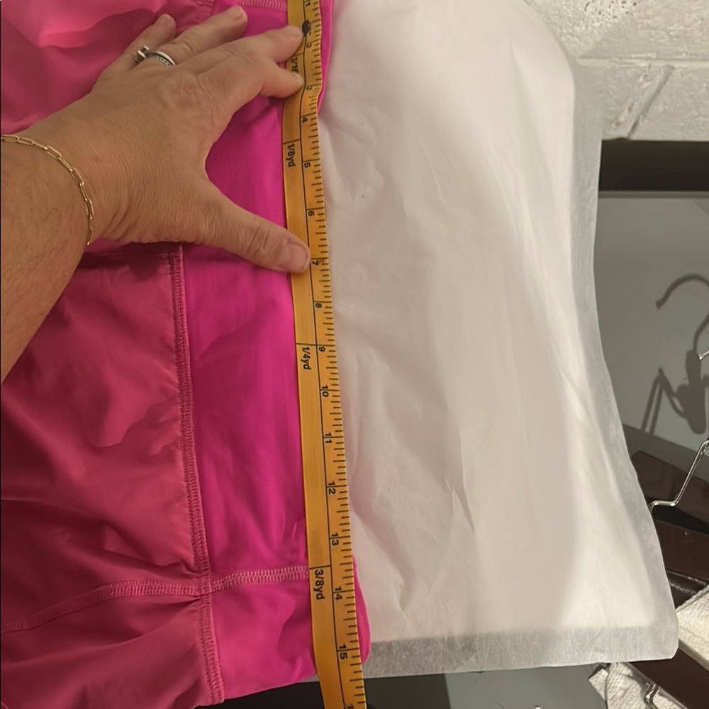 Lululemon Women's Pink Athletic Shorts - Picture 7 of 9